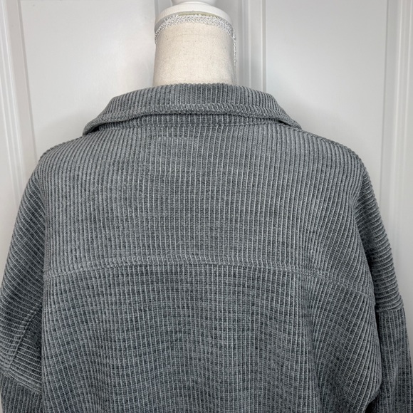 Weekend Los Angeles Grey Corduroy Crop Snap Front Jacket Shacket Medium Spring - Picture 6 of 10